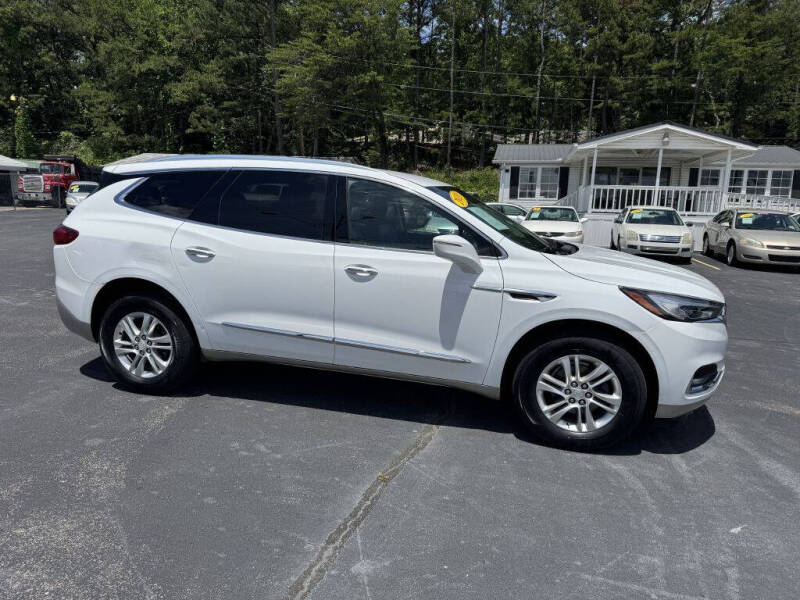 2020 Buick Enclave Essence