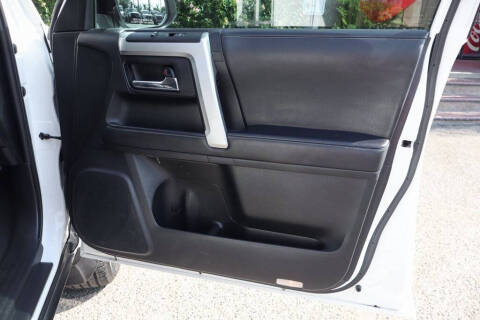 2022 Toyota 4Runner SR5