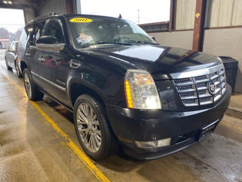 2011 Cadillac Escalade for sale at TIM'S AUTO SOURCING LIMITED in Tallmadge OH