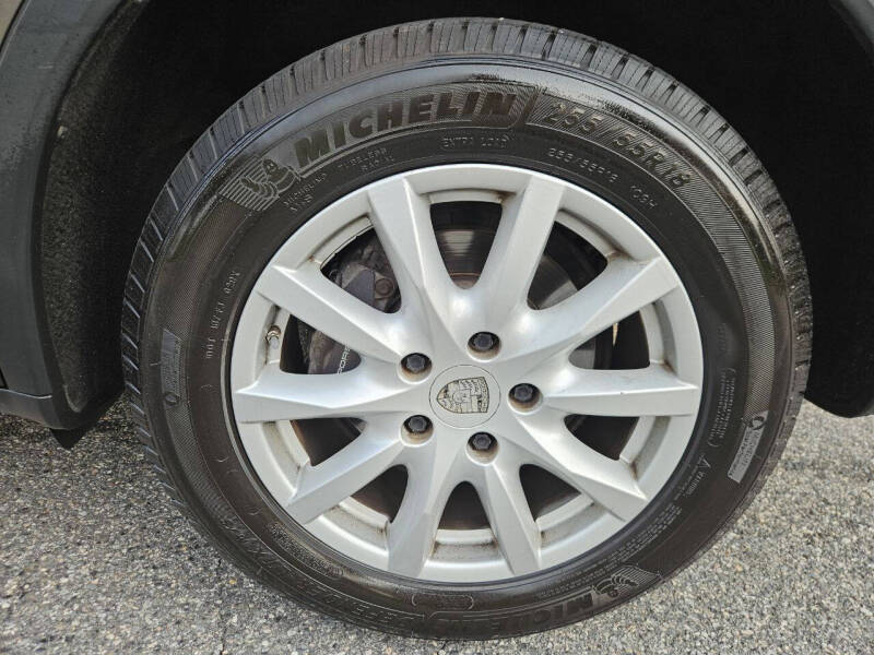 2011 Porsche Cayenne Tiptronic
