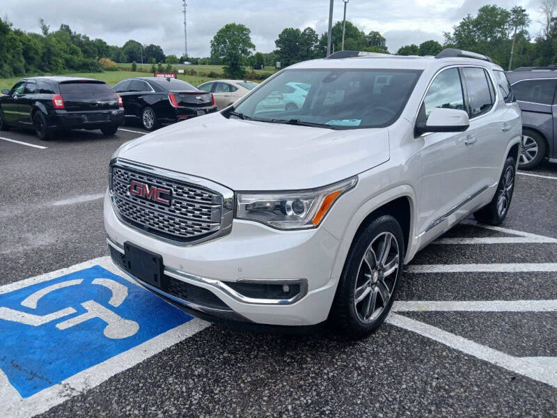 2017 GMC Acadia Denali