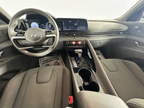 2023 Hyundai Elantra