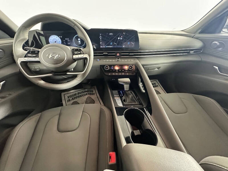 2023 Hyundai Elantra