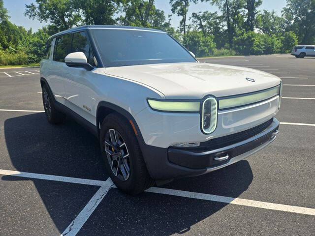 2023 Rivian R1S Adventure Quad-Motor Large Pack's photo