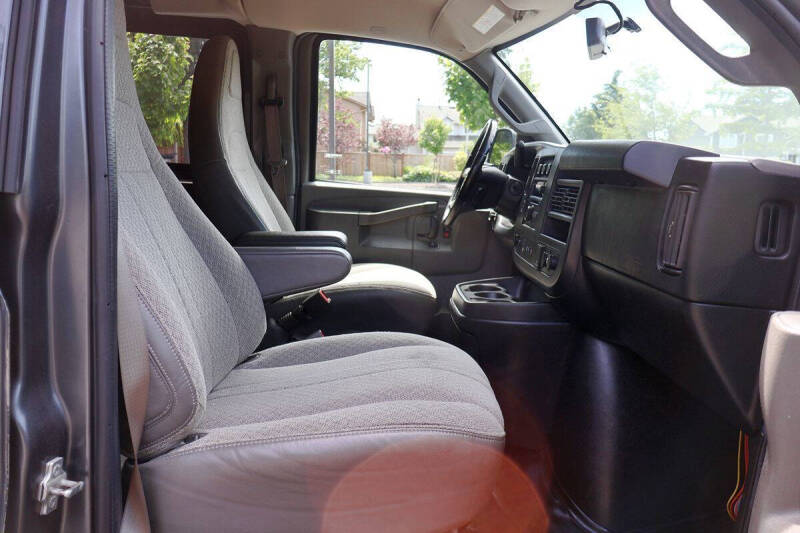 2017 Chevrolet Express 3500