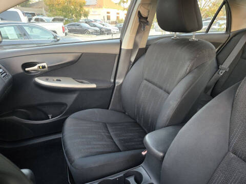 2011 Toyota Corolla S