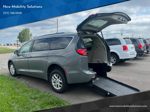2021 Chrysler Pacifica for sale at New Mobility Solutions in Jackson MI