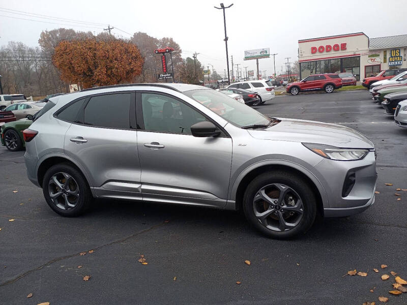 2024 Ford Escape ST-Line