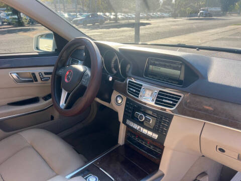 2014 Mercedes-Benz E-Class