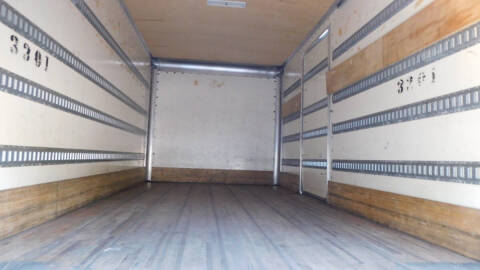 2018 Freightliner M2 106