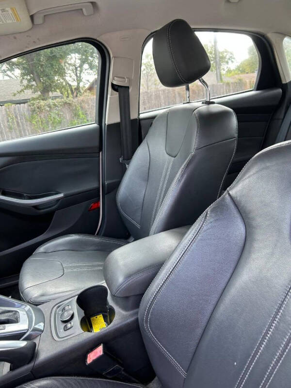 2012 Ford Focus Titanium