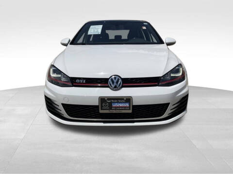 2016 Volkswagen Golf GTI SE