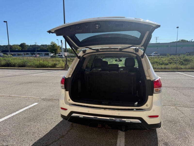 2015 Nissan Pathfinder SL