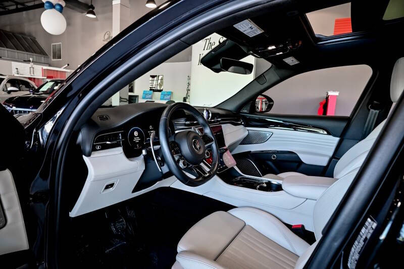 2023 Maserati Grecale Modena