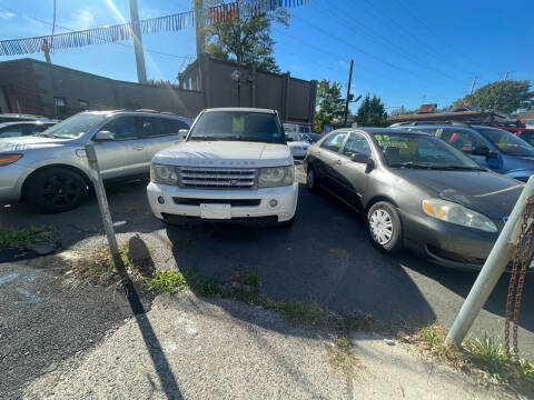 2007 Land Rover Range Rover Sport for sale at Goodfellas auto sales LLC in Clifton NJ