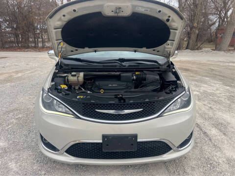 2017 Chrysler Pacifica Limited