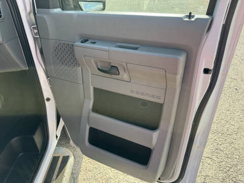 2013 Ford E-Series E-250