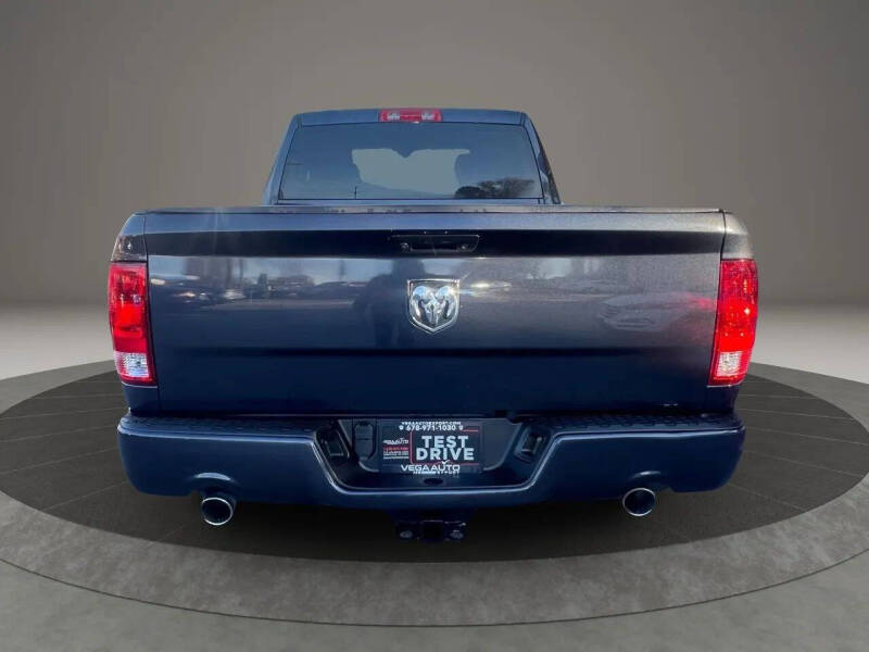 2017 RAM 1500 Express