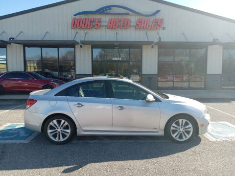 2015 Chevrolet Cruze for sale at DOUG'S AUTO SALES INC in Pleasant View TN