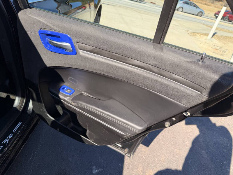 2016 Chrysler 300 Limited