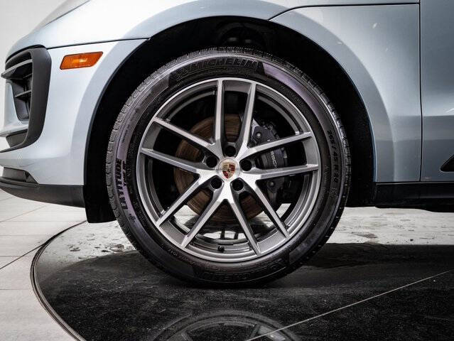 2023 Porsche Macan