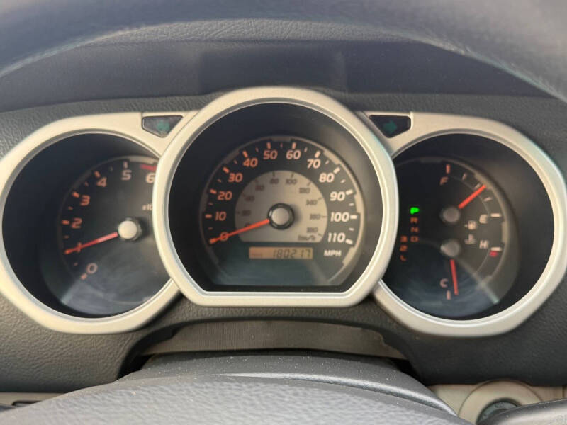 2004 Toyota 4Runner SR5