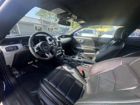 2015 Ford Mustang EcoBoost Premium