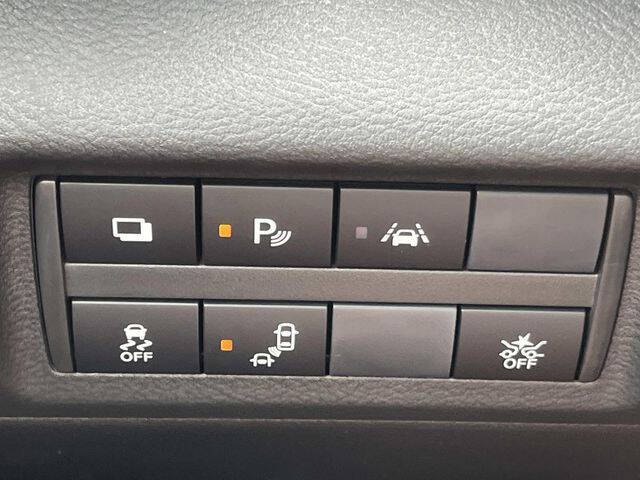 2025 Nissan KICKS PLAY Base - Photo 29