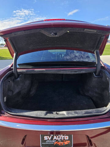 2016 Chrysler 300 Limited