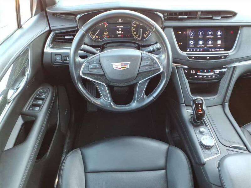 2020 Cadillac XT5 Premium Luxury