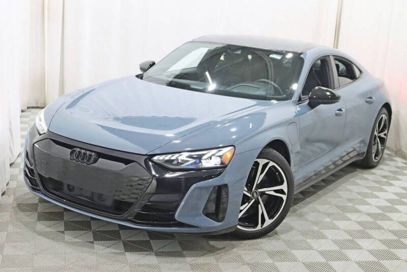 2022 Audi e-tron GT quattro Premium Plus