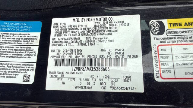 2014 Ford Mustang V6