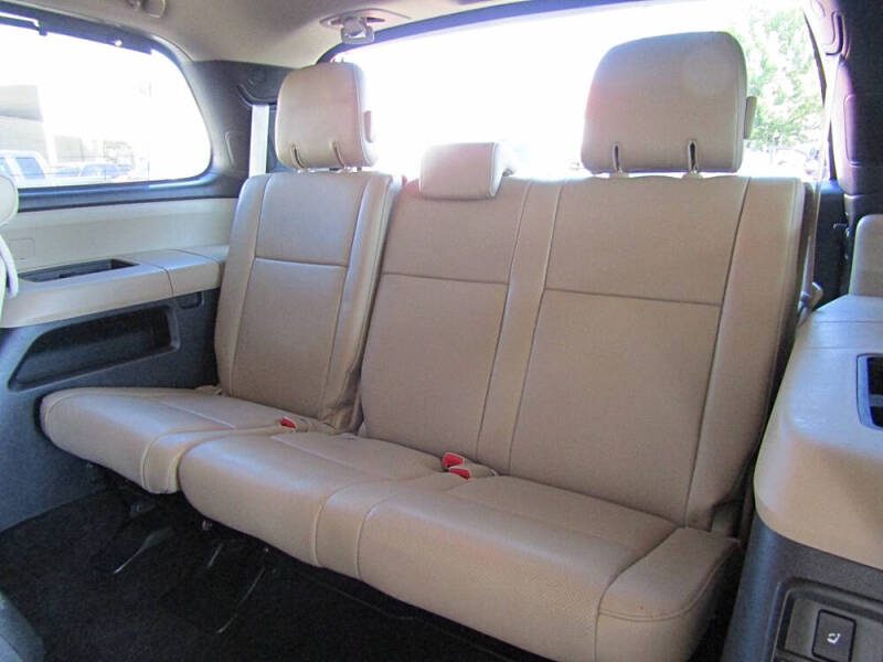 2014 Toyota Sequoia Platinum