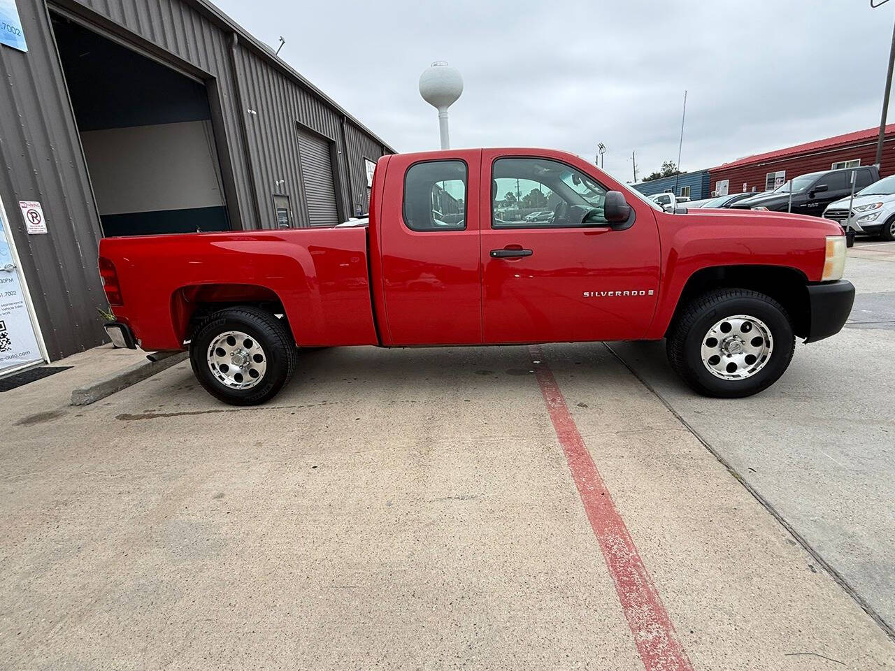 2008 Chevrolet Silverado 1500 for sale at Chrome Auto in Houston, TX