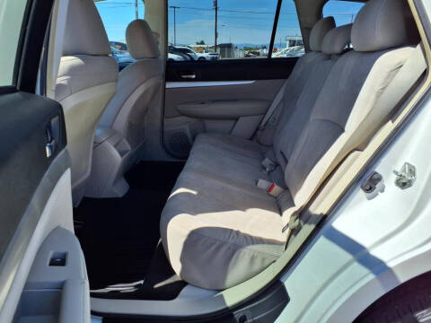 2013 Subaru Outback 2.5i Premium