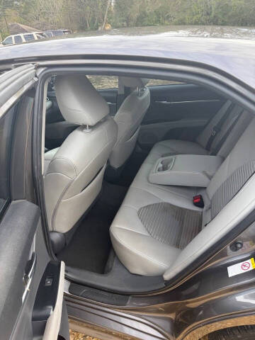 2018 Toyota Camry SE