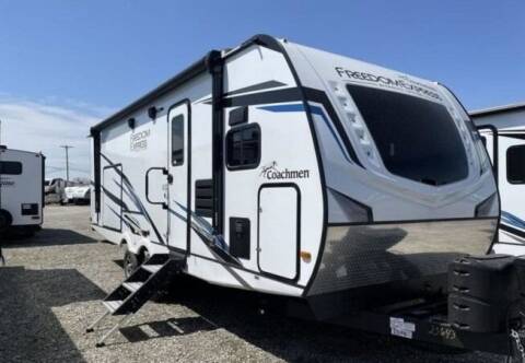 2022 Coachmen FREEDOM EXPRESS for sale at Motorsports Unlimited - Campers in McAlester OK