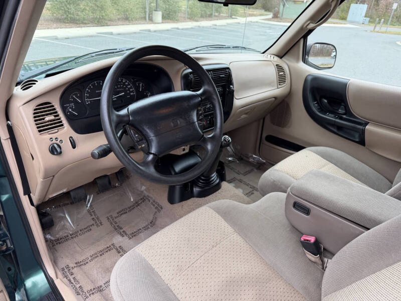 1999 Mazda B-Series B3000 SE