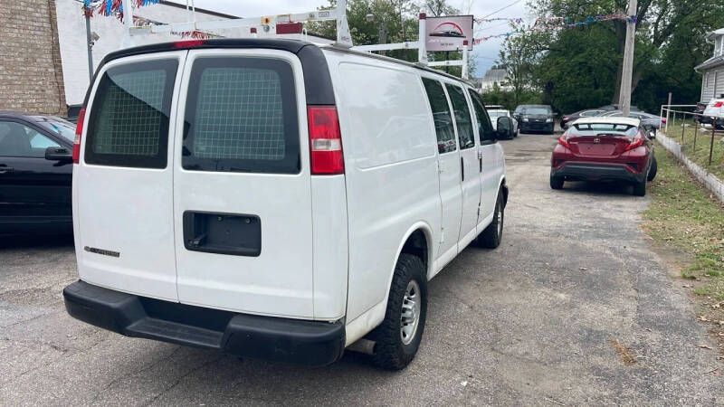2019 Chevrolet Express 2500