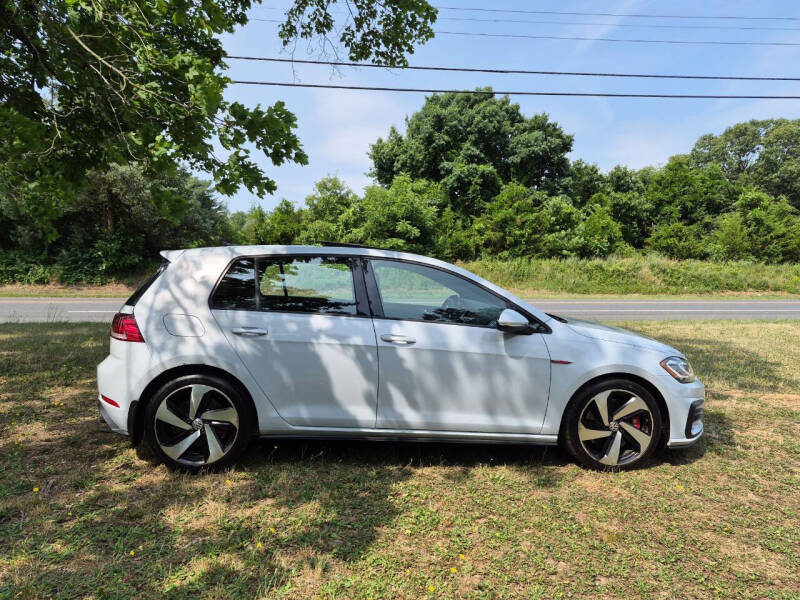 2020 Volkswagen Golf GTI SE