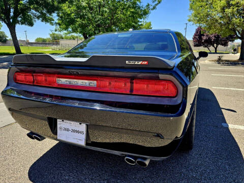 2012 Dodge Challenger SRT8 392