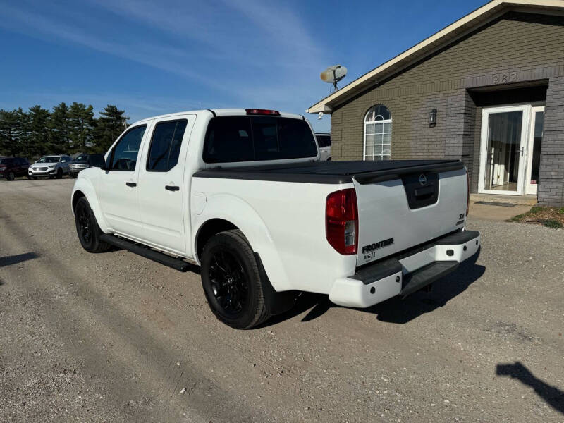 2018 Nissan Frontier SV photo 5