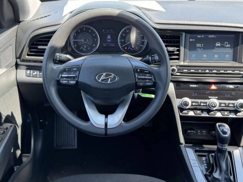2020 Hyundai Elantra