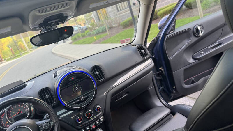 2018 MINI Countryman Cooper