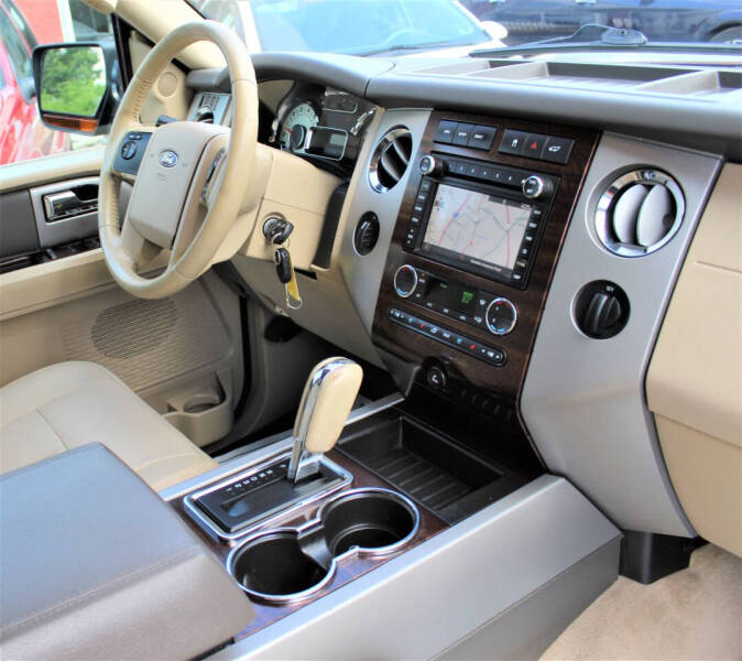 2011 Ford Expedition