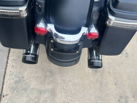 2017 Harley-Davidson Road Glide Special FLTRXS