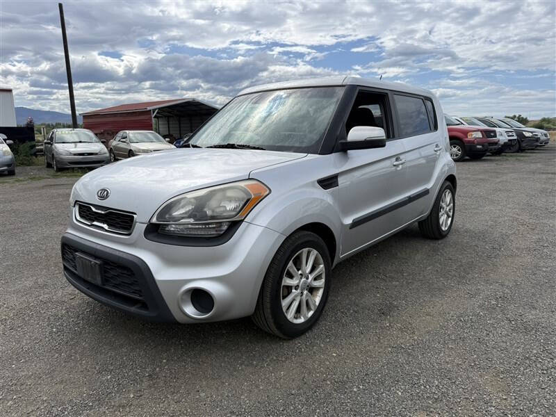 2012 Kia Soul +