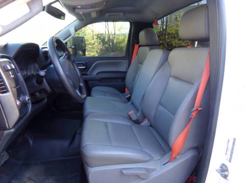 2019 International CV515