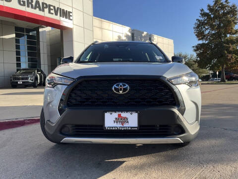 2025 Toyota Corolla Cross LE