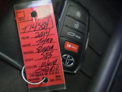 2024 Toyota Sequoia SR5